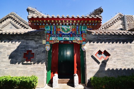 四合院大门：身份的象征与建筑艺术的瑰宝