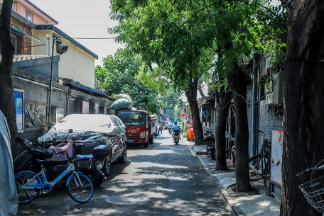 簸箩仓胡同 - 位于北京市西城区东北部，东起德胜门内大街
