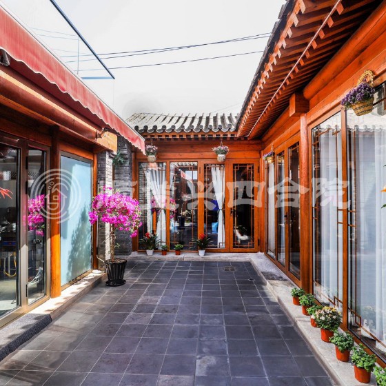 白塔寺新翻建精装修雅致小院出租